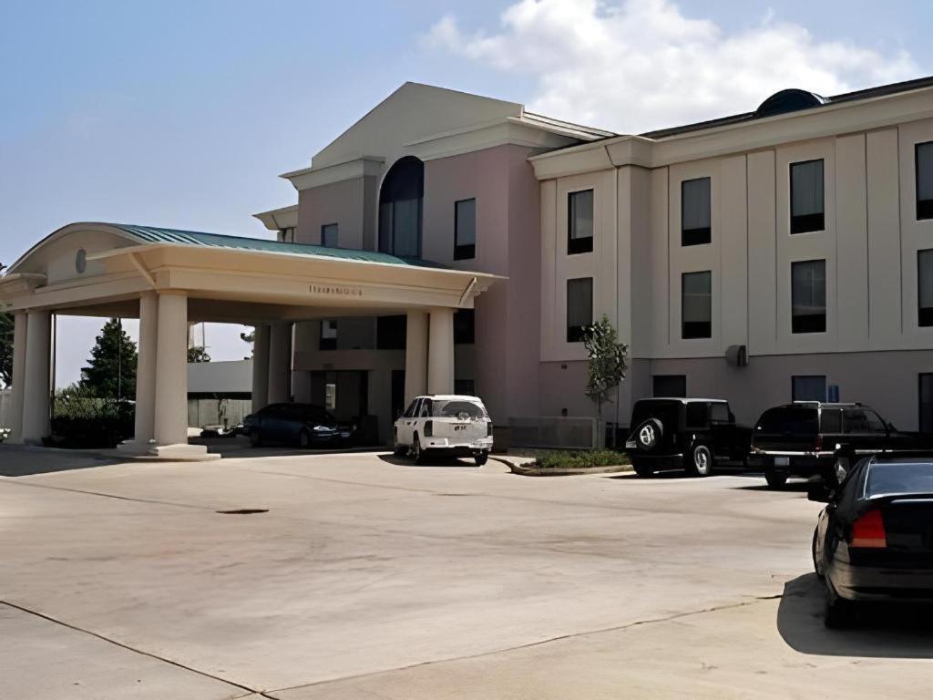 Holiday Inn Express Hotel & Suites Cleveland - Ms By Ihg Εξωτερικό φωτογραφία