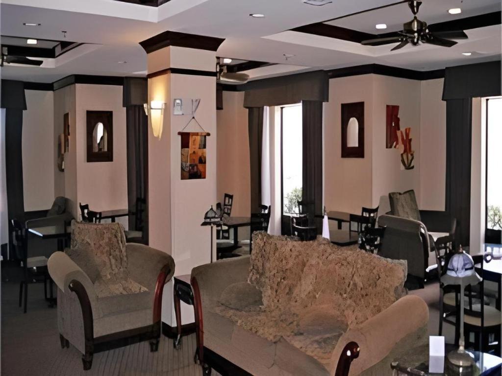 Holiday Inn Express Hotel & Suites Cleveland - Ms By Ihg Εξωτερικό φωτογραφία